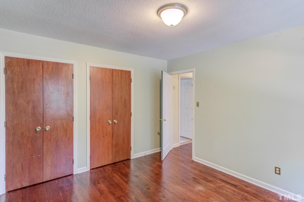 305 Millbrook Rd Raleigh, NC 27609