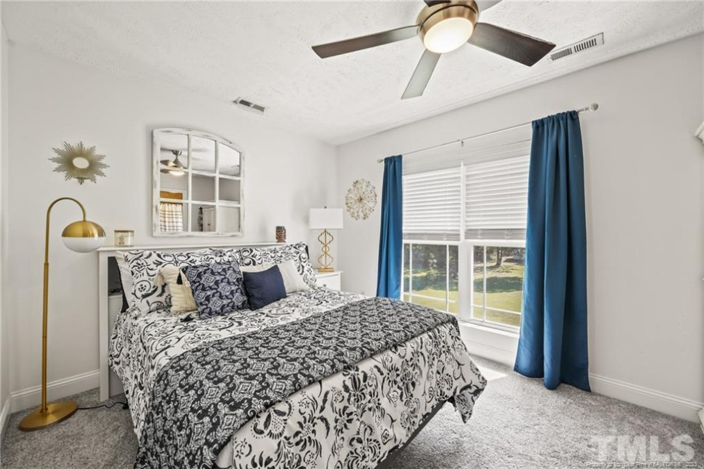 3755 Heartpine Dr Fayetteville, NC 28306