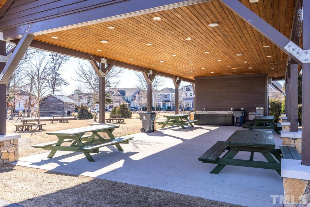 2126 Great Ridge Pw Chapel Hill, NC 27516