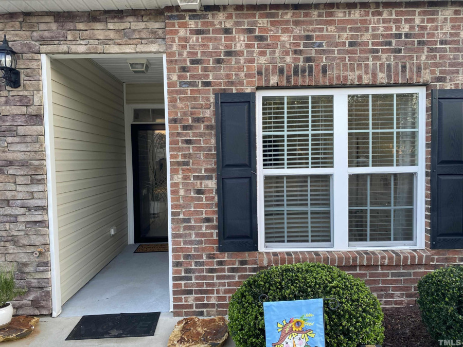 1014 Lake Michael Way, Mebane, NC 27302 Raleigh Realty