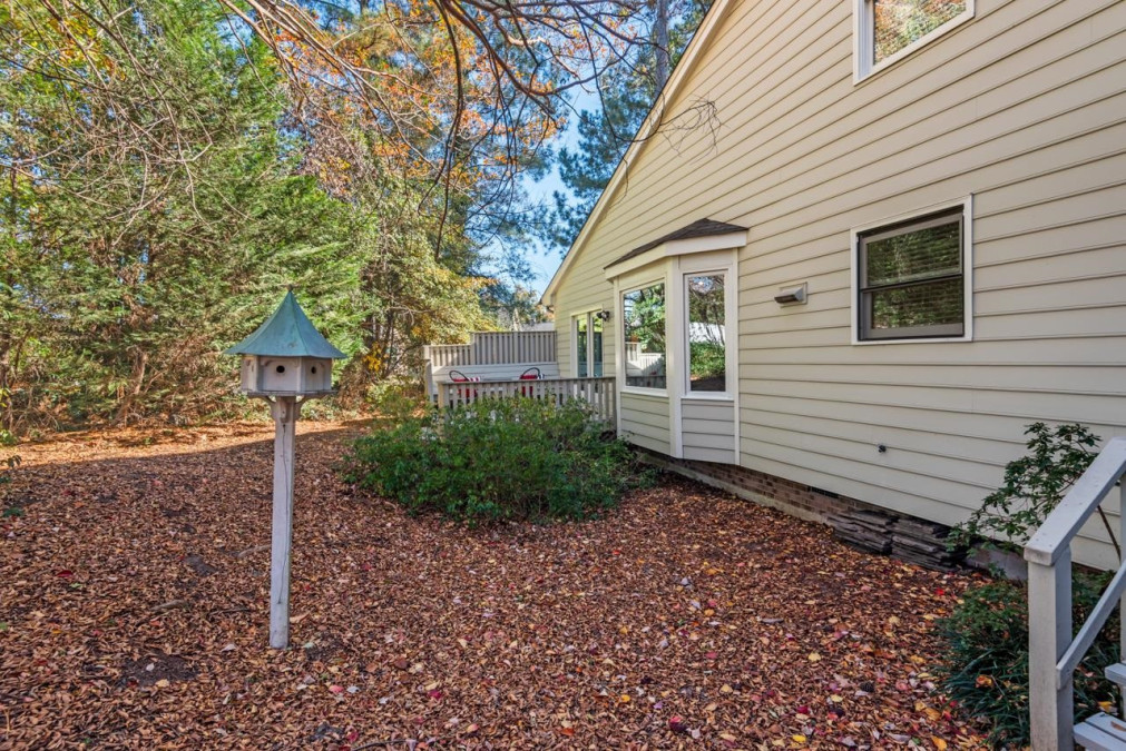 803 Inglenook Dr Durham, NC 27707
