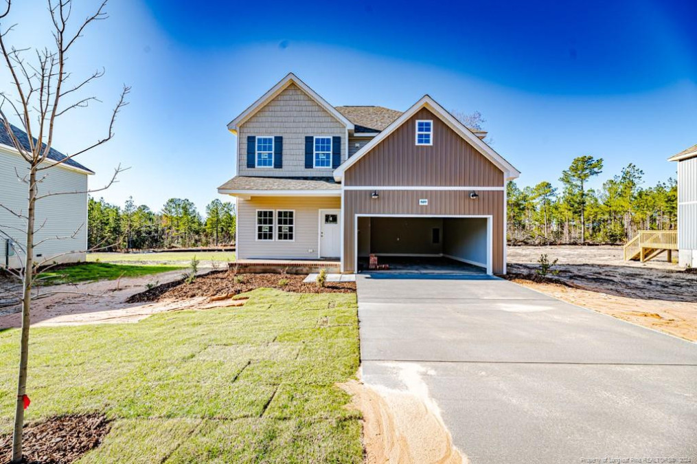 521 Stadium Dr Cameron, NC 28326