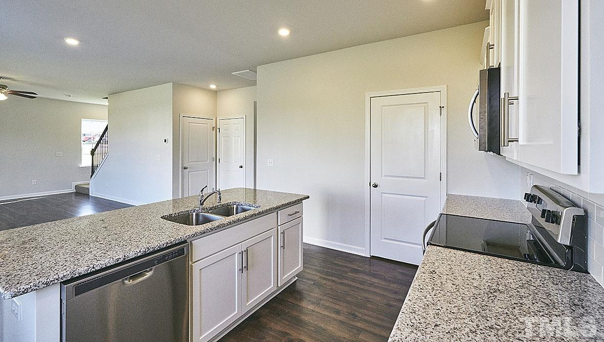 1738 Carter Daniel Dr Graham, NC 27253