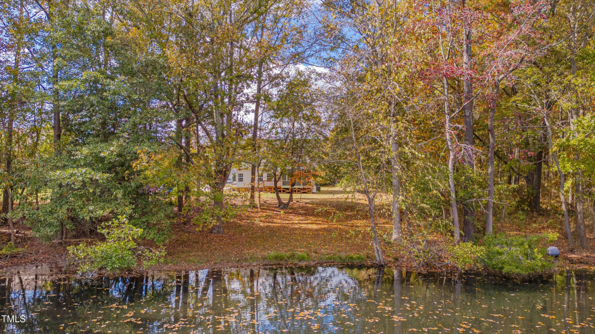 1493 Grassy Hills Ln Holly Springs, NC 27540