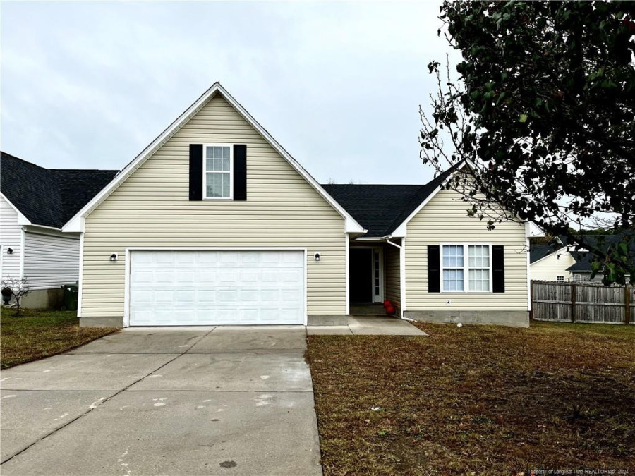 2821 Spring Cress Dr Hope Mills, NC 28348