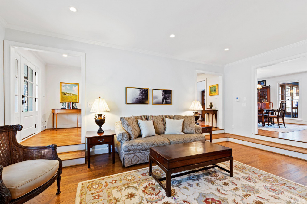 9429 Bartons Creek Rd, Raleigh, NC 27615 Raleigh Realty