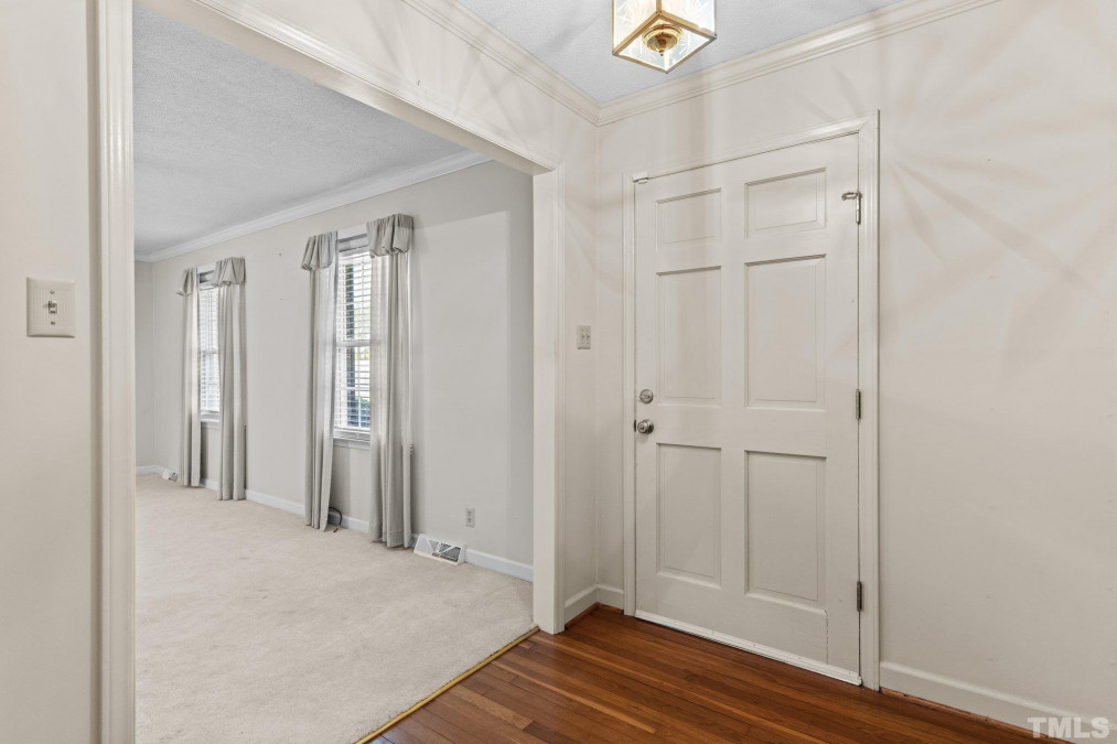 3524 Country Ln Oxford, NC 27565