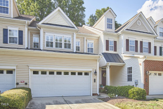 219 Towne Ridge Ln Chapel Hill, NC 27516