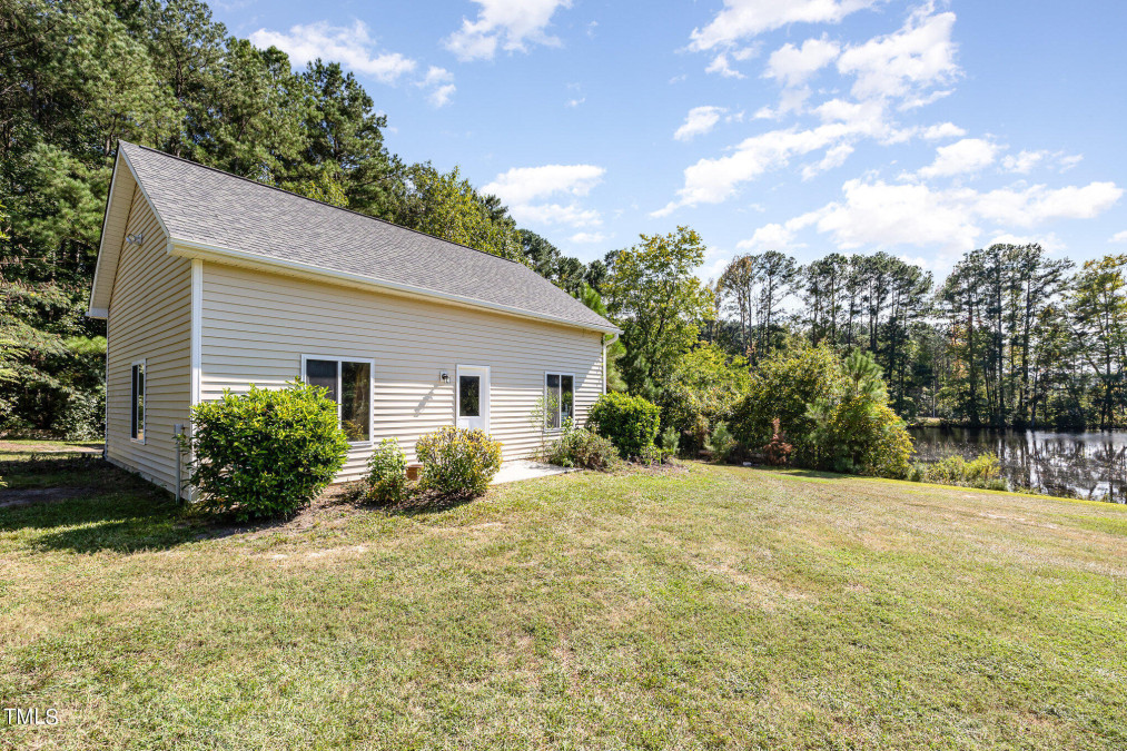 3313 Overhead Ct Willow Springs, NC 27592