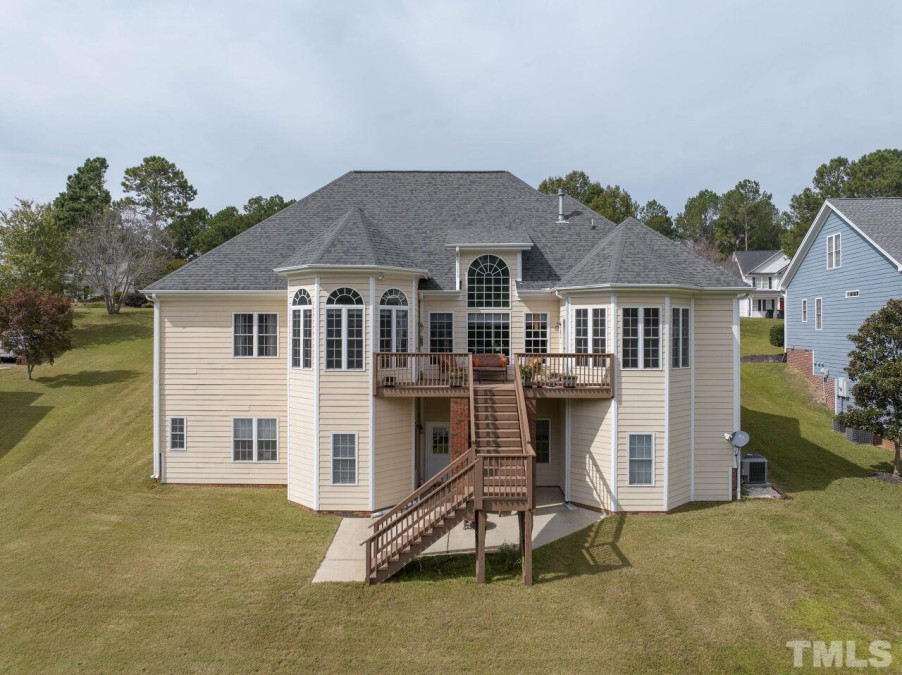 404 Broadmoor Way, Clayton, NC 27520 Raleigh Realty