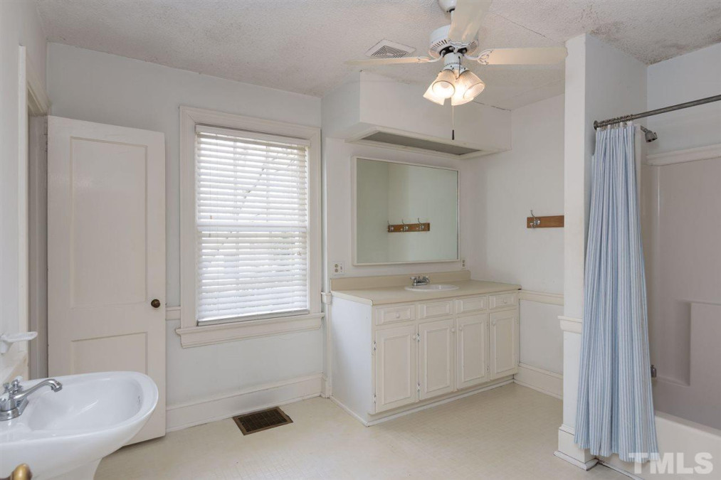 523 Elm St, Raleigh, NC 27604 Raleigh Realty