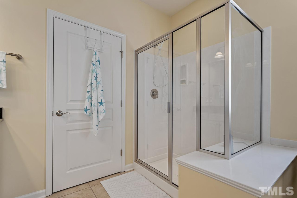 801 Blackfriars Loop Cary, NC 27519