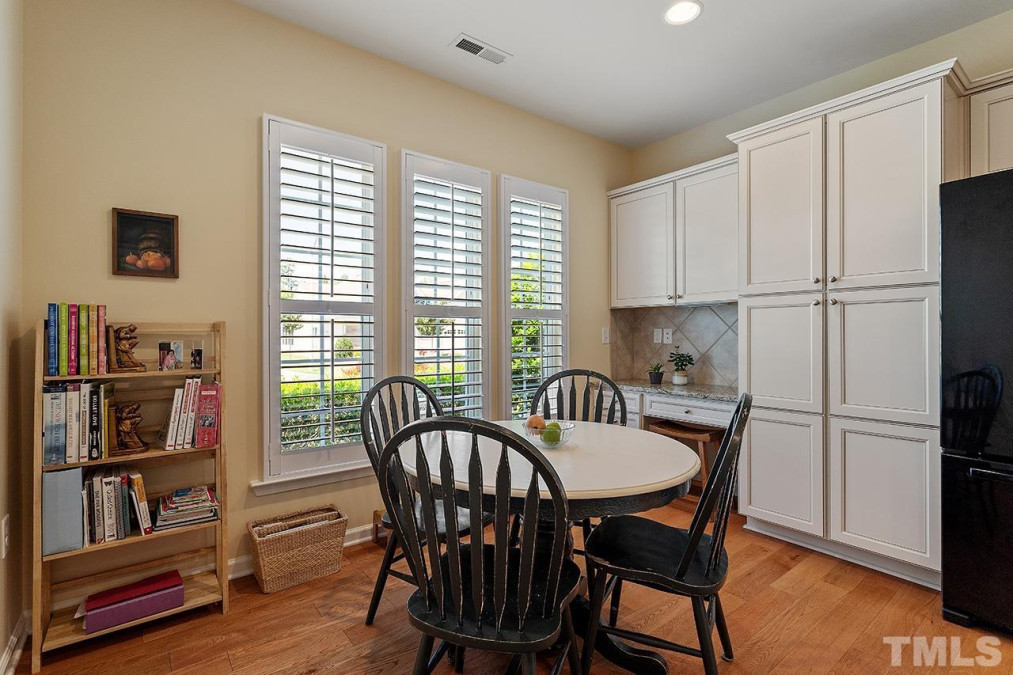 801 Blackfriars Loop Cary, NC 27519