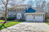 303 Heathridge Ln Cary, NC 27513