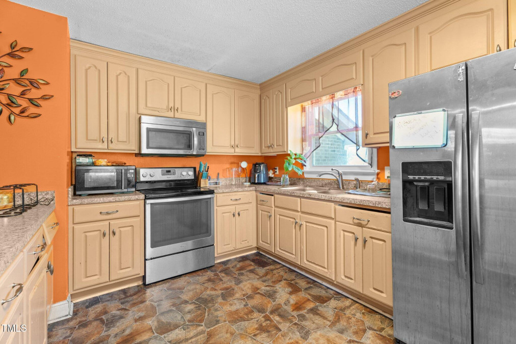 705 Hemphill St Stantonsburg, NC 27883