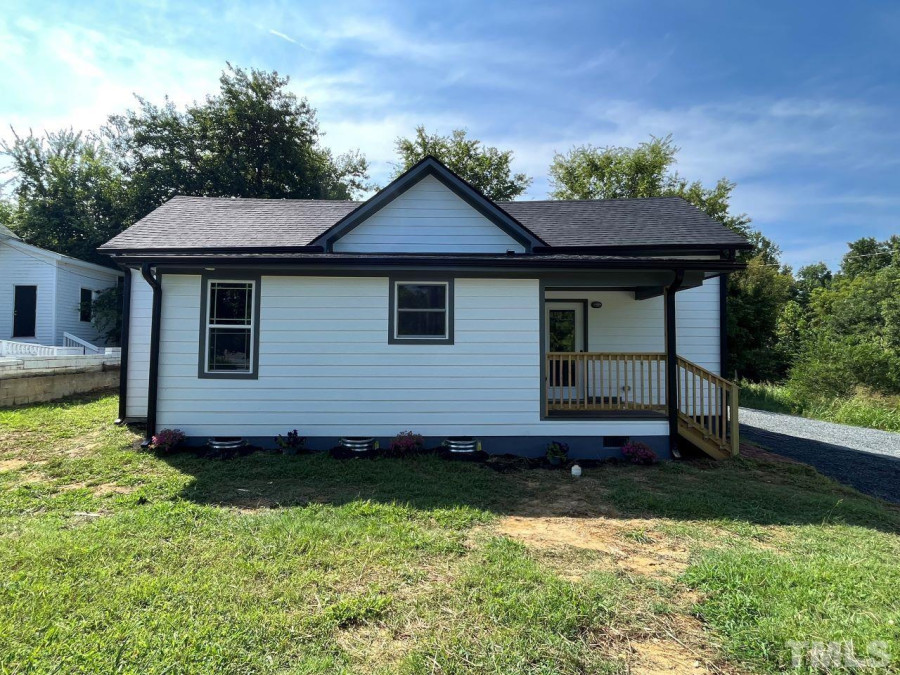 415 Bullock St Oxford, NC 27565