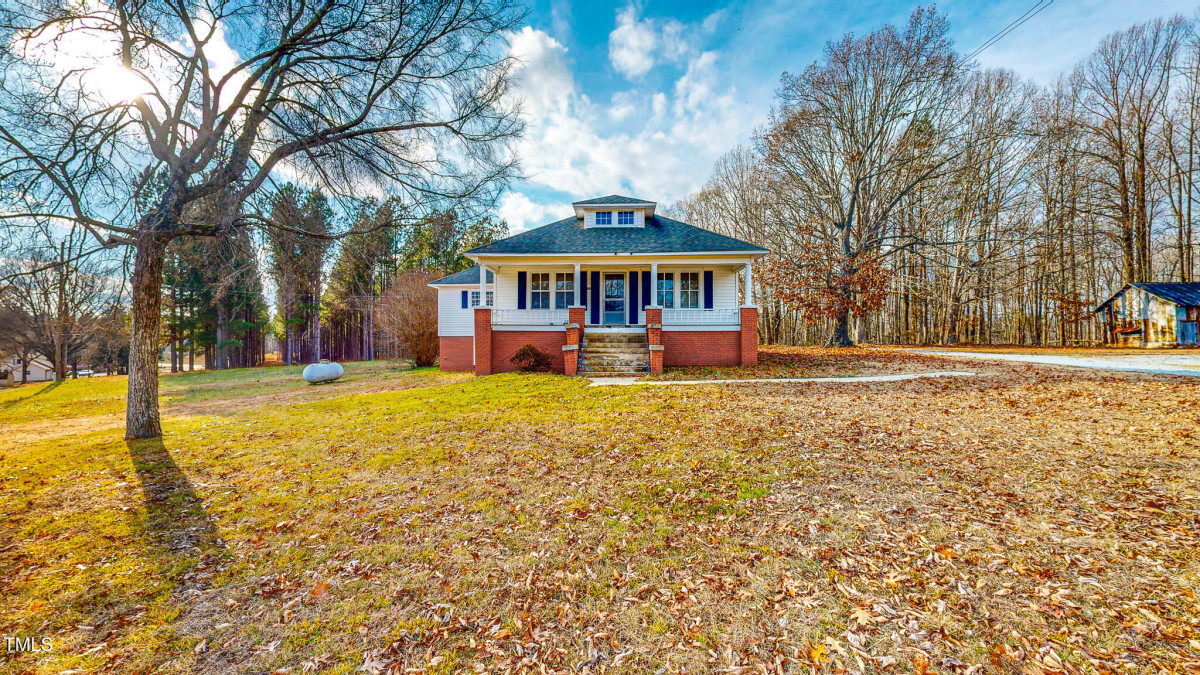 176 Whitt Town Rd Roxboro, NC 27574