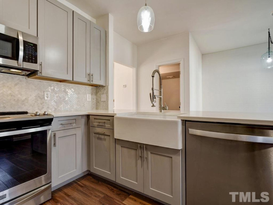 2615 Garden Knoll Ln Raleigh, NC 27614