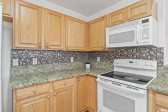 2142 Groundwater Pl Raleigh, NC 27610