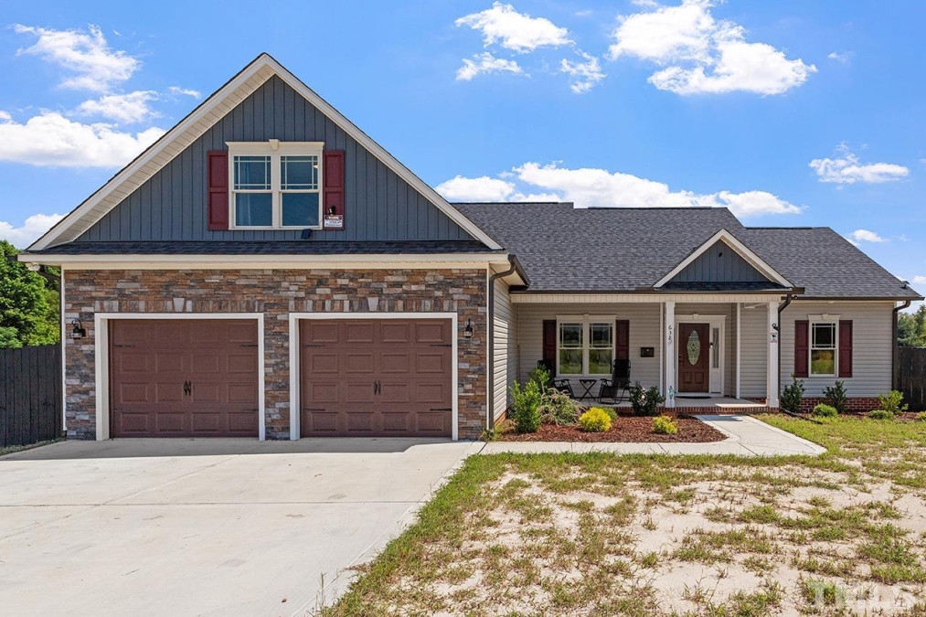 638 Core Rd Dunn, NC 28334