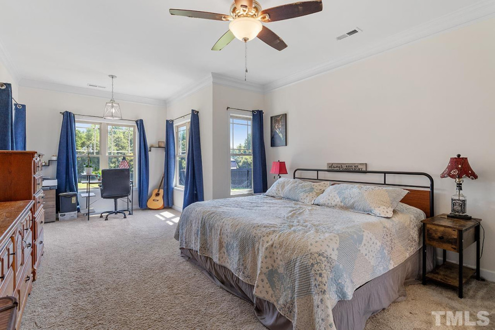 638 Core Rd Dunn, NC 28334