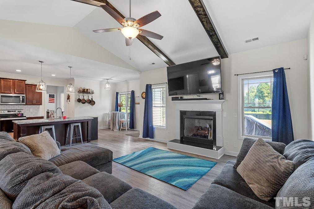 638 Core Rd Dunn, NC 28334