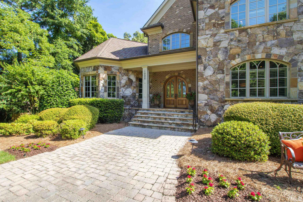 1002 Lake Boone Trl, Raleigh, NC 27607 Raleigh Realty
