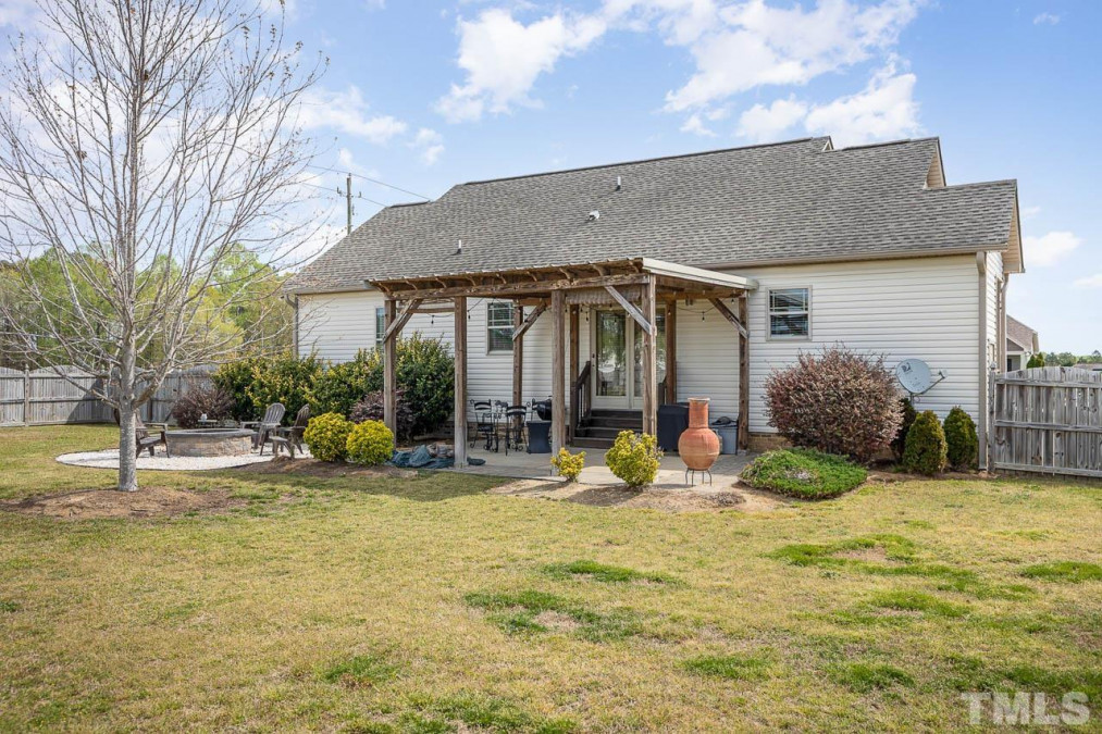 20 Middle Landing Dr, Smithfield, NC 27577 Raleigh Realty