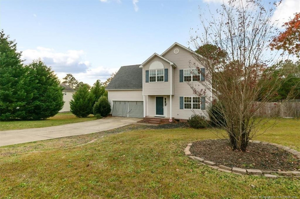 736 Colonial Hills Dr Lillington, NC 27546