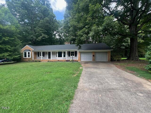 20 Fairway Dr Siler City, NC 27344