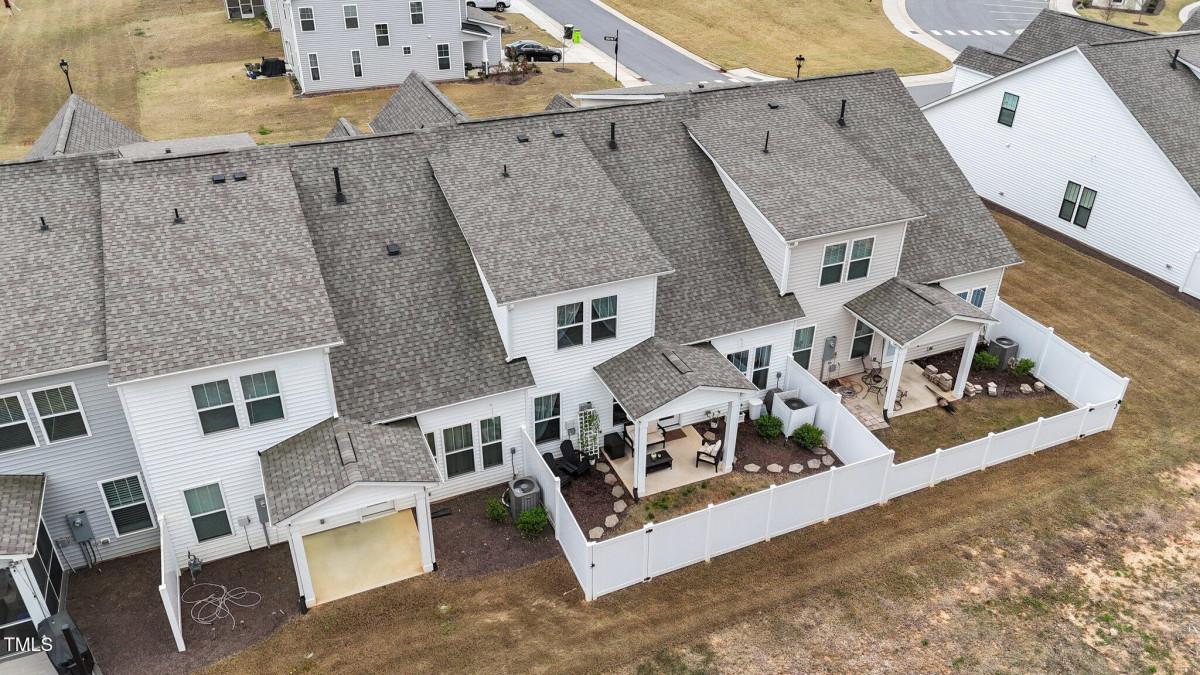 53 Whitley Ridge Dr Clayton, NC 27527