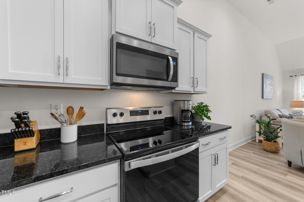 53 Whitley Ridge Dr Clayton, NC 27527