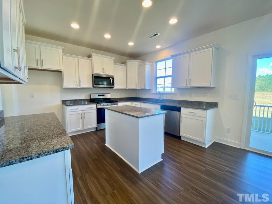 146 Hay Field Dr Lillington, NC 27546