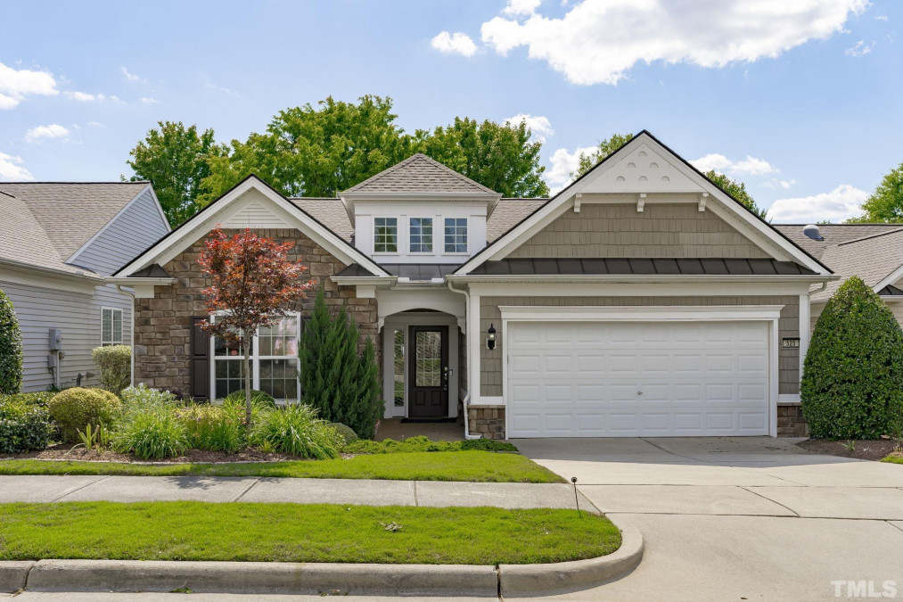 525 Garendon Dr Cary, NC 27519