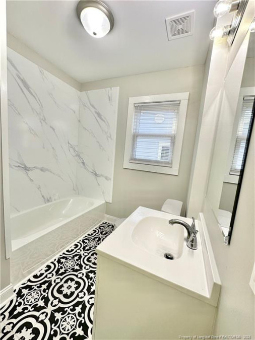 128 Circle Fayetteville, NC 28301