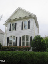 1512 Green Oaks Pw Holly Springs, NC 27540