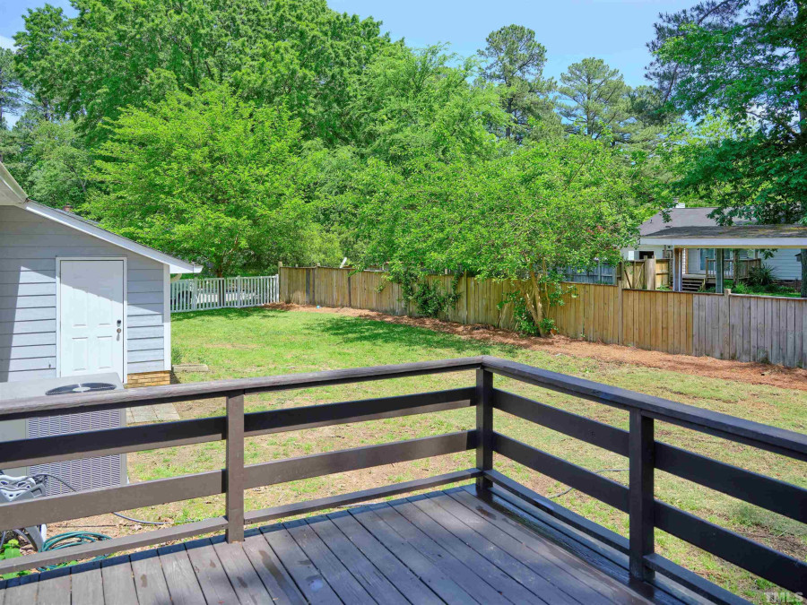 2324 Ravenhill Dr Raleigh, NC 27615