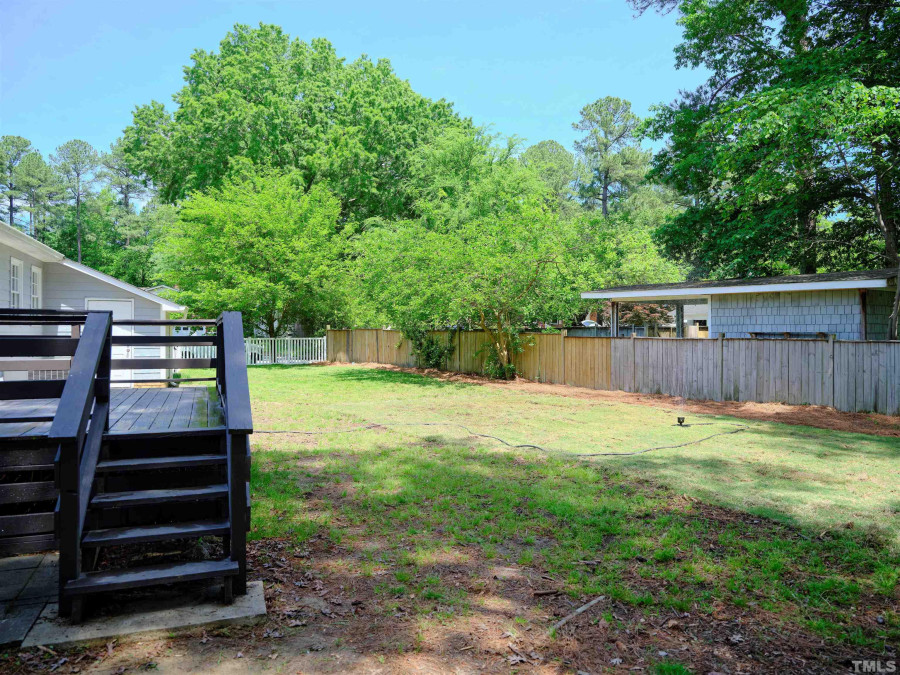 2324 Ravenhill Dr Raleigh, NC 27615