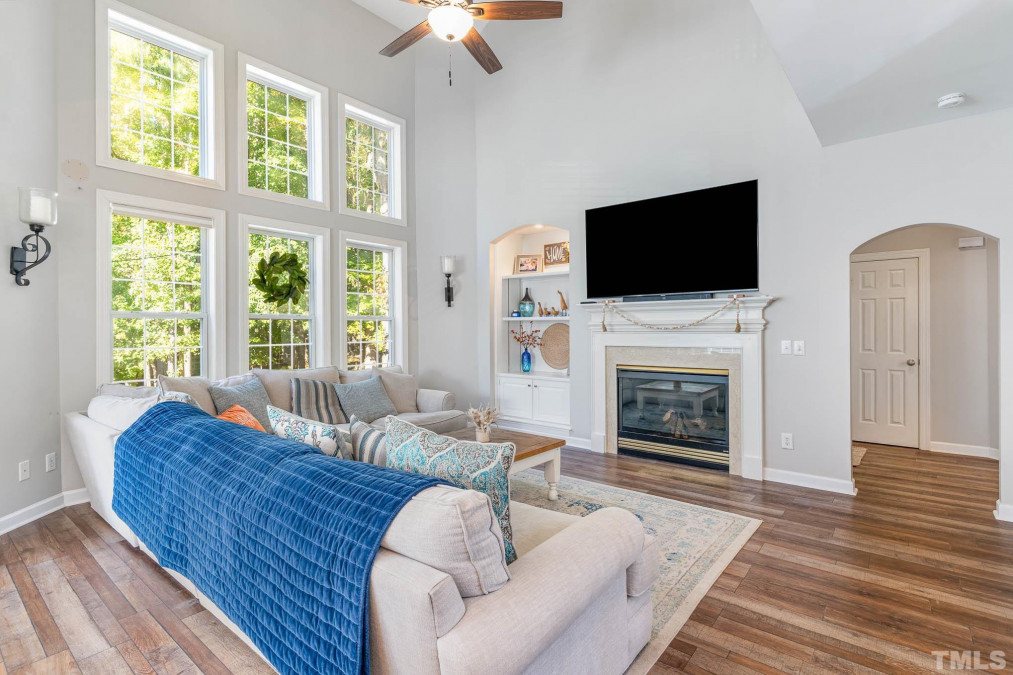 5012 Bartons Enclave Ln, Raleigh, NC 27613 Raleigh Realty