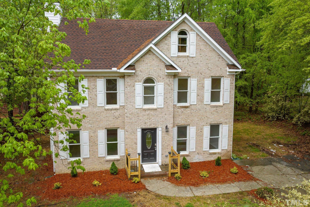 401 Chadbourne Dr, Durham, NC 27703 Raleigh Realty