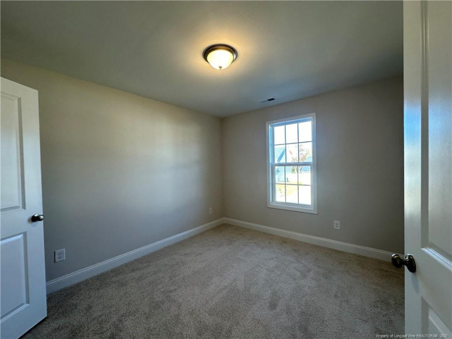 2116 Lunsford Dr Fayetteville, NC 28314