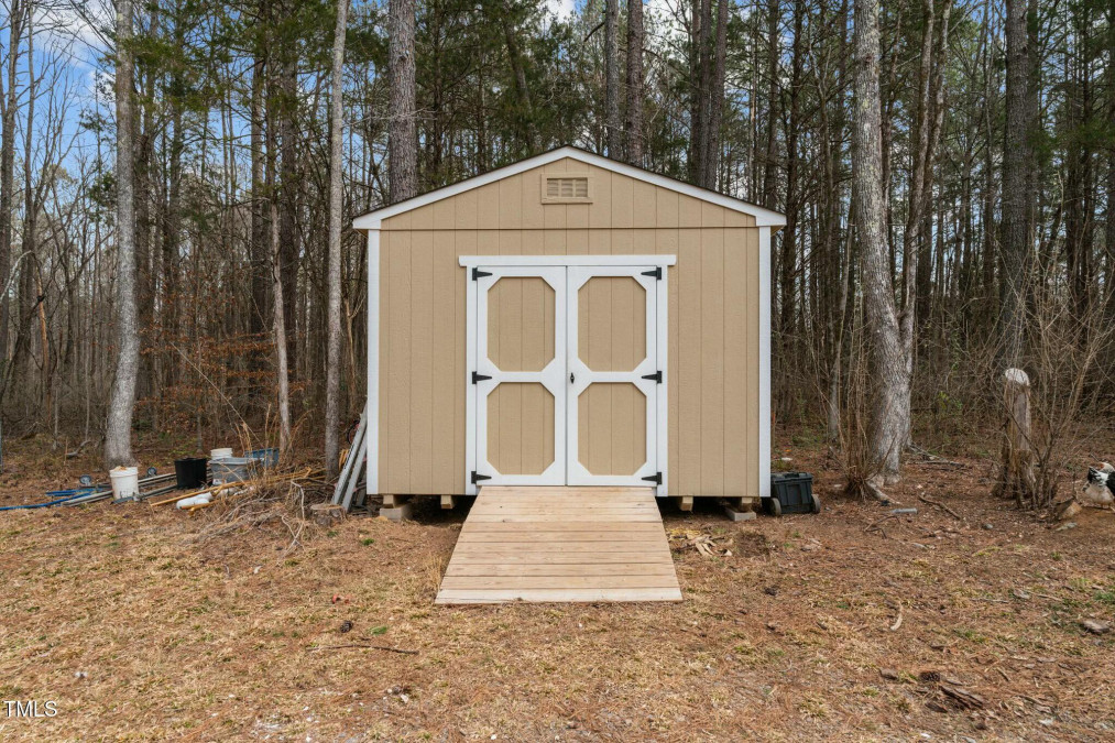 4632 Pittsboro Goldston Rd Bear Creek, NC 27207