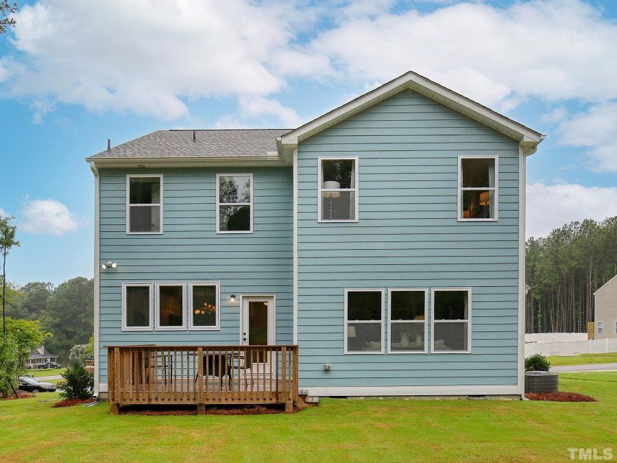 20 Jackson Springs Willow Springs, NC 27592