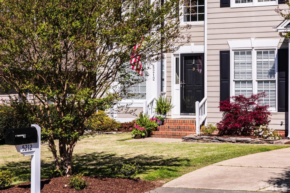 5212 Harrington Grove Dr, Raleigh, NC 27613 Raleigh Realty