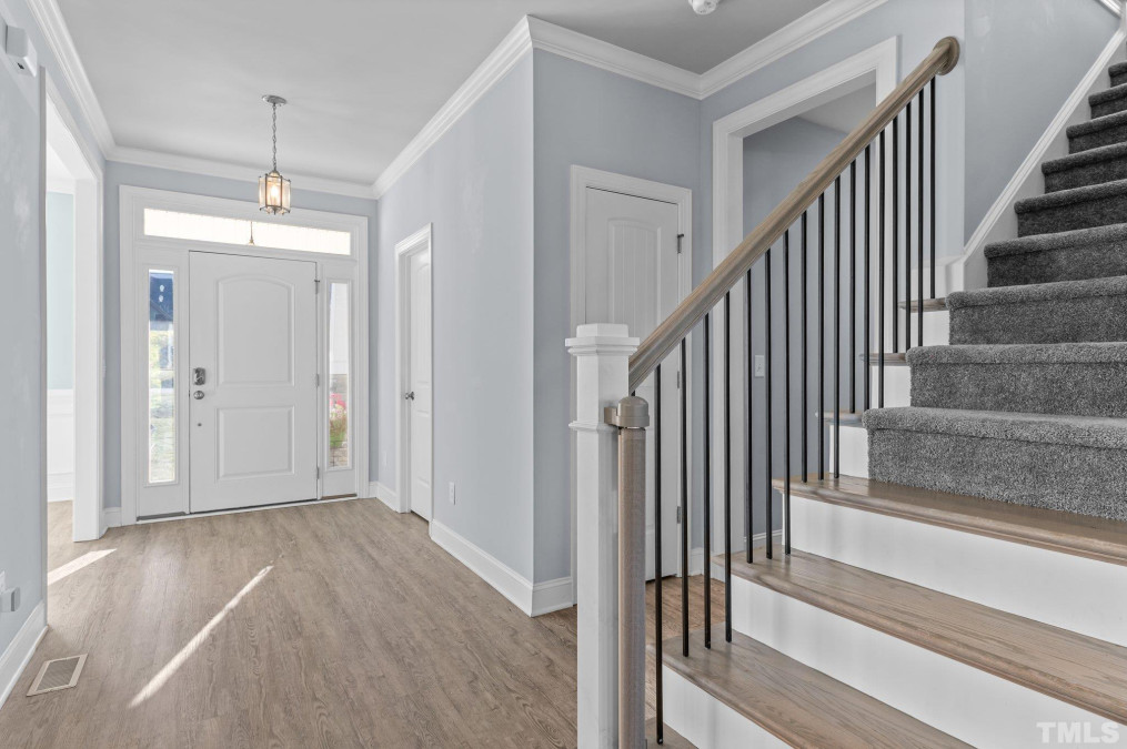 25 Kathleen Ct Youngsville, NC 27596