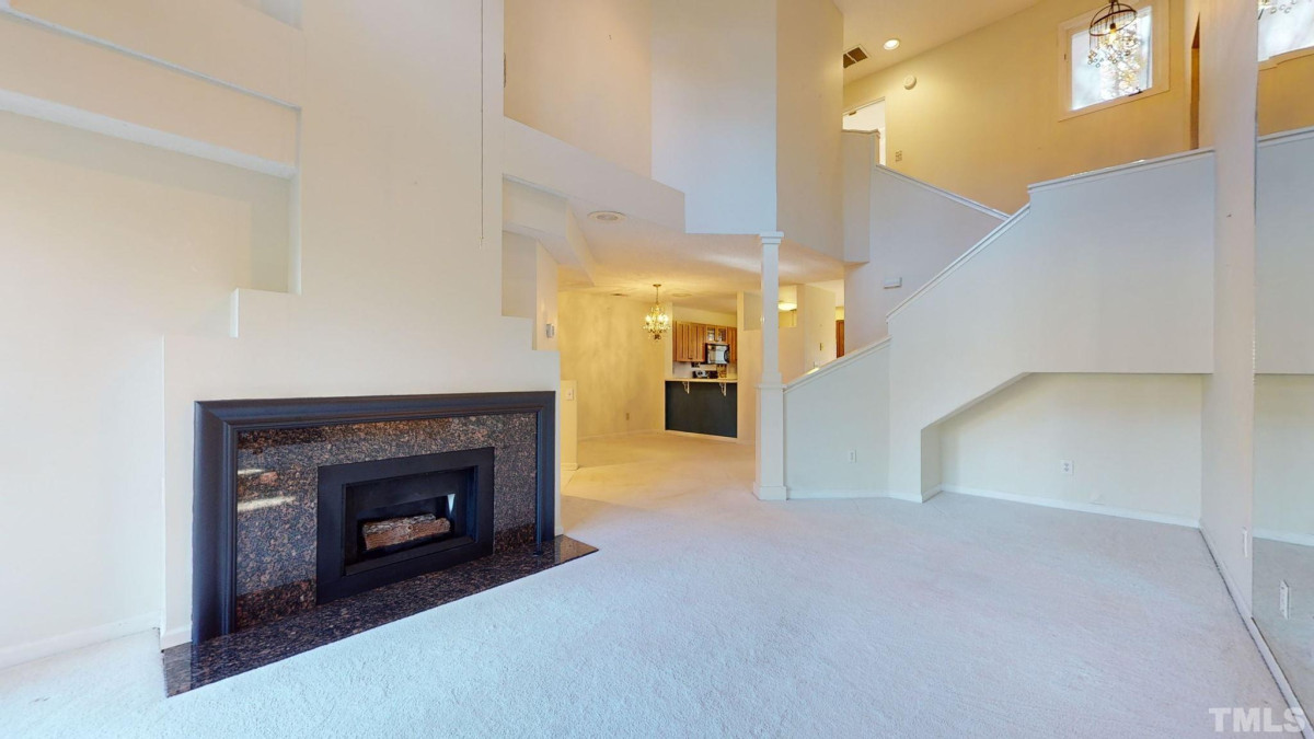 3905 Carnegie Ln Raleigh, NC 27612