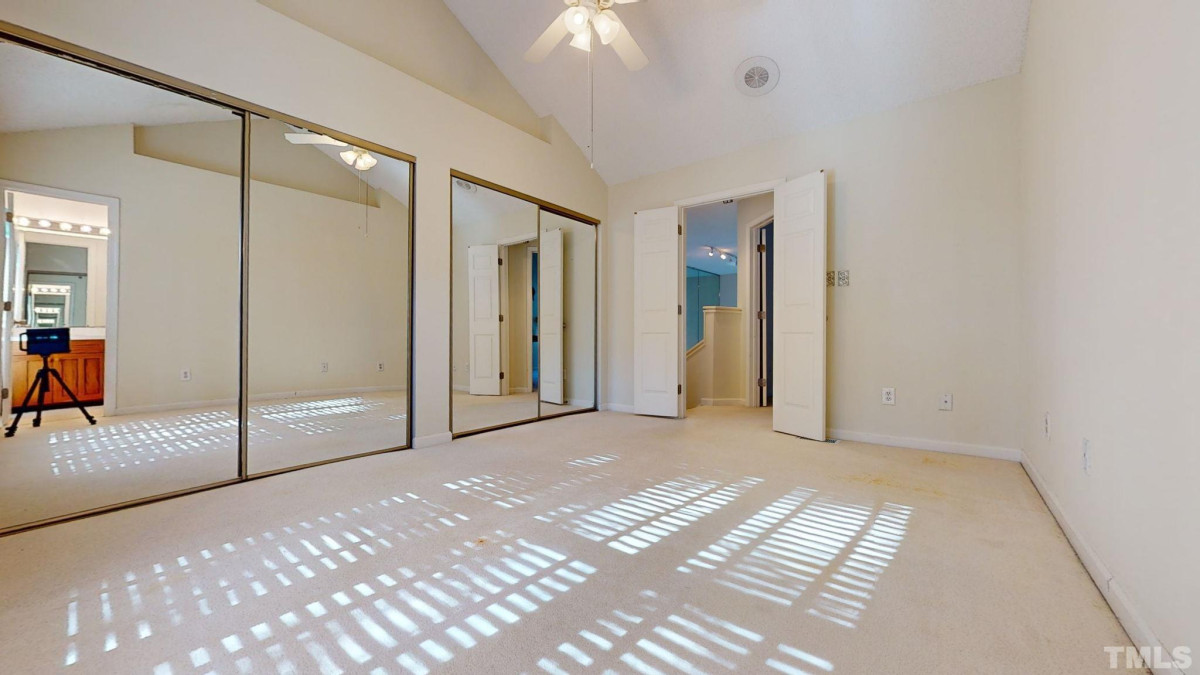 3905 Carnegie Ln Raleigh, NC 27612