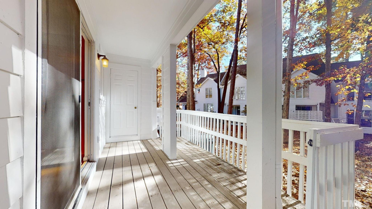 3905 Carnegie Ln Raleigh, NC 27612