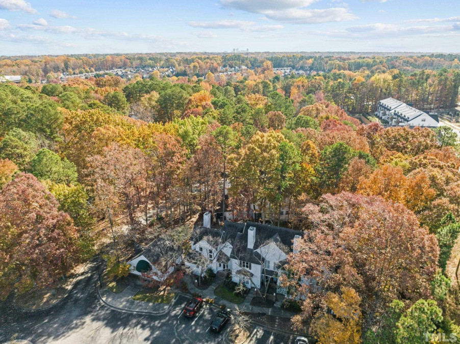 3905 Carnegie Ln Raleigh, NC 27612