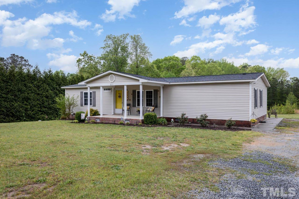 611 Tarheel Rd, Benson, NC 27504 Raleigh Realty